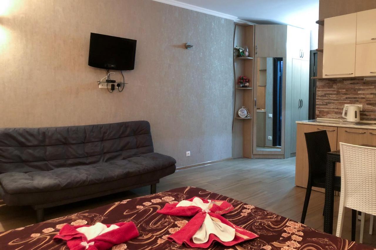 Black Sea Towers Μπατούμι Εξωτερικό φωτογραφία