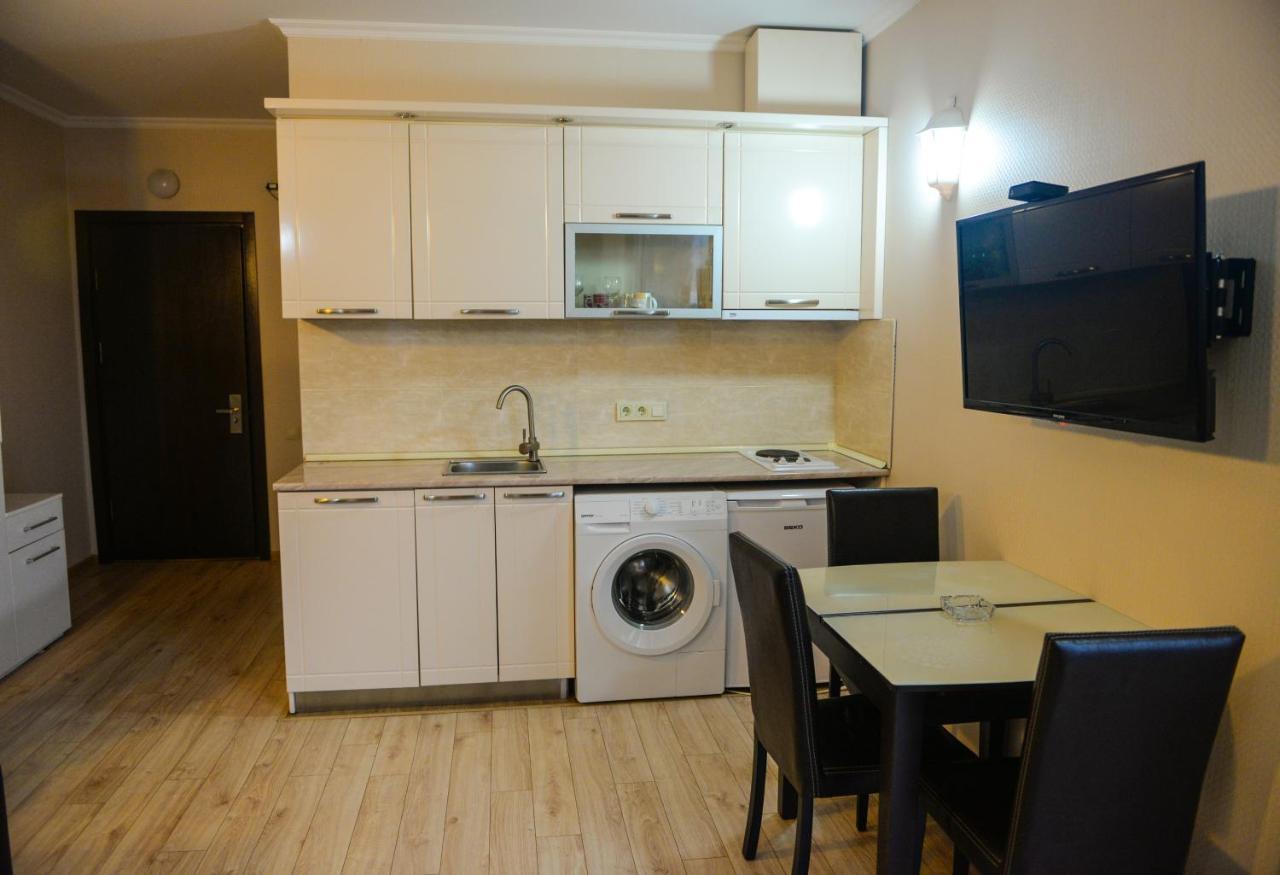 Black Sea Towers Μπατούμι Εξωτερικό φωτογραφία
