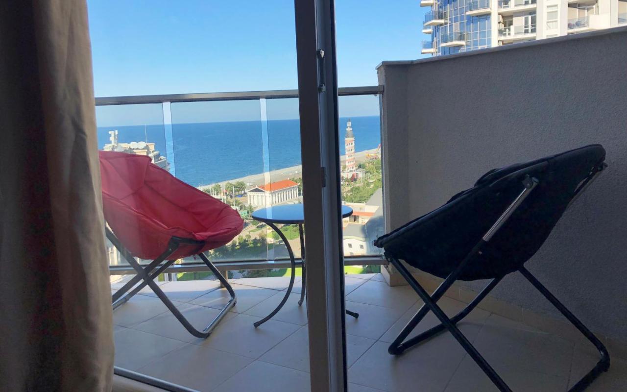 Black Sea Towers Μπατούμι Εξωτερικό φωτογραφία