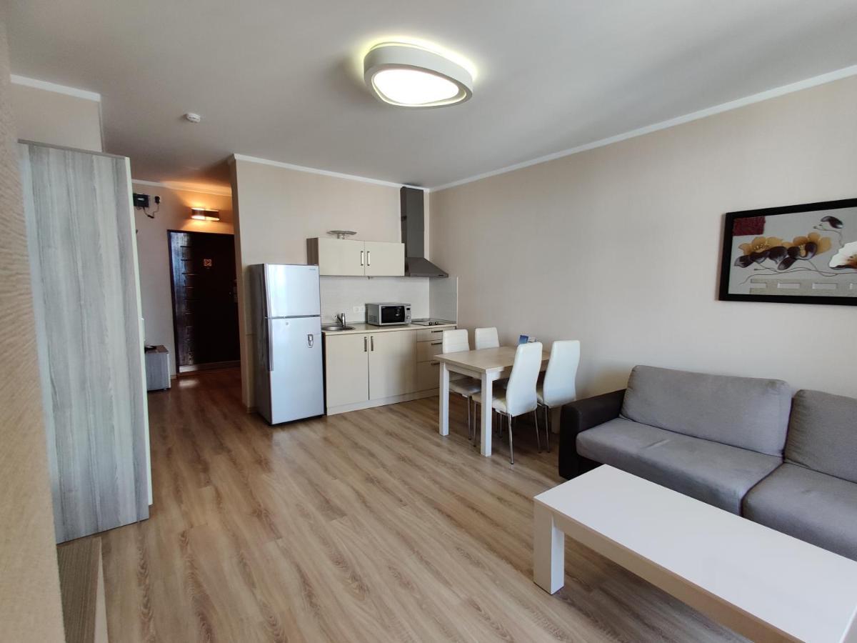 Black Sea Towers Μπατούμι Εξωτερικό φωτογραφία
